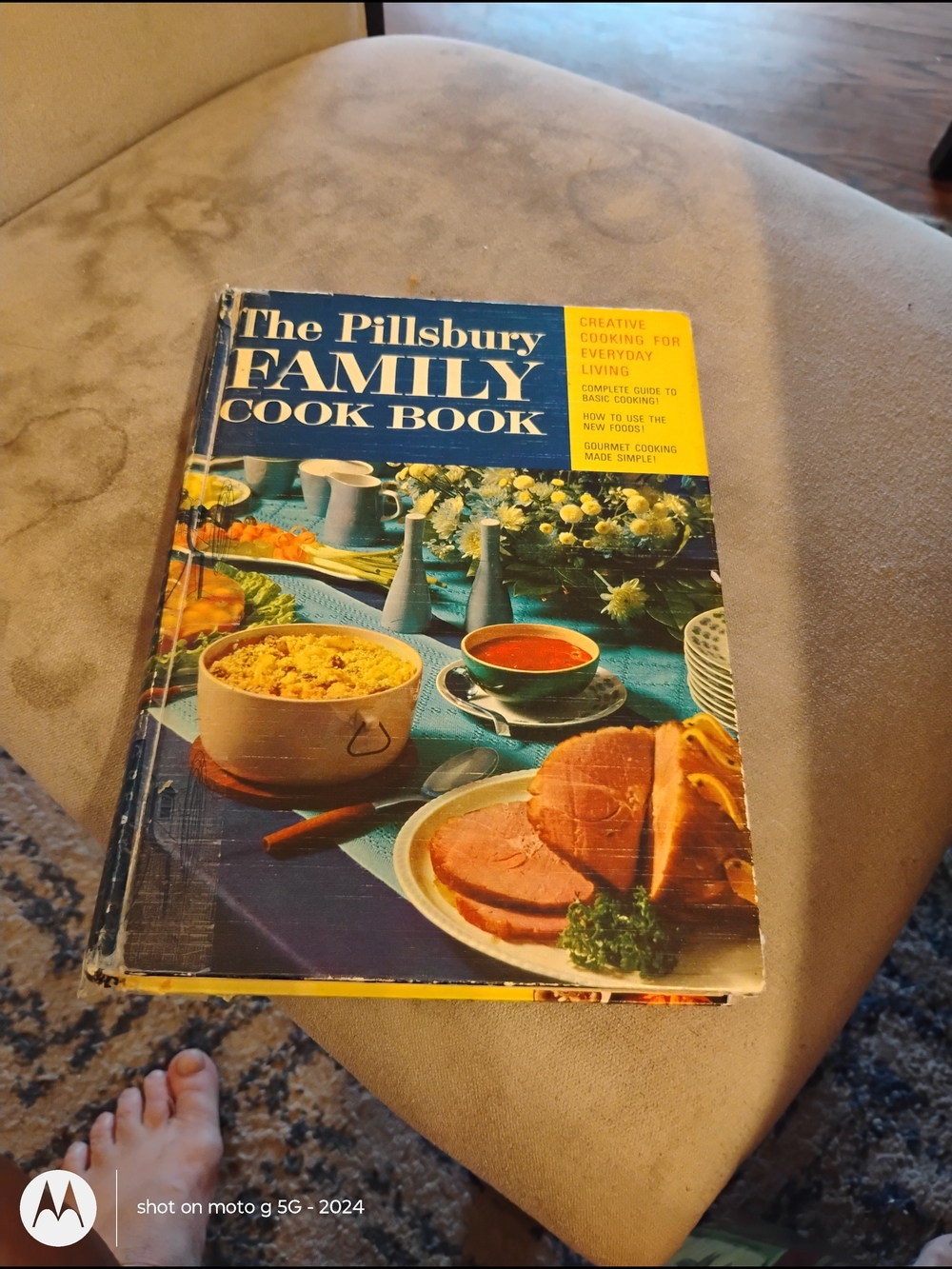 1963 Pillsbury Family Cook Book - Blue Cover